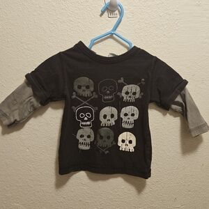 2/$6 Amy Coe 3-6 Months Black and Gray Long Sleeve Skull Tee